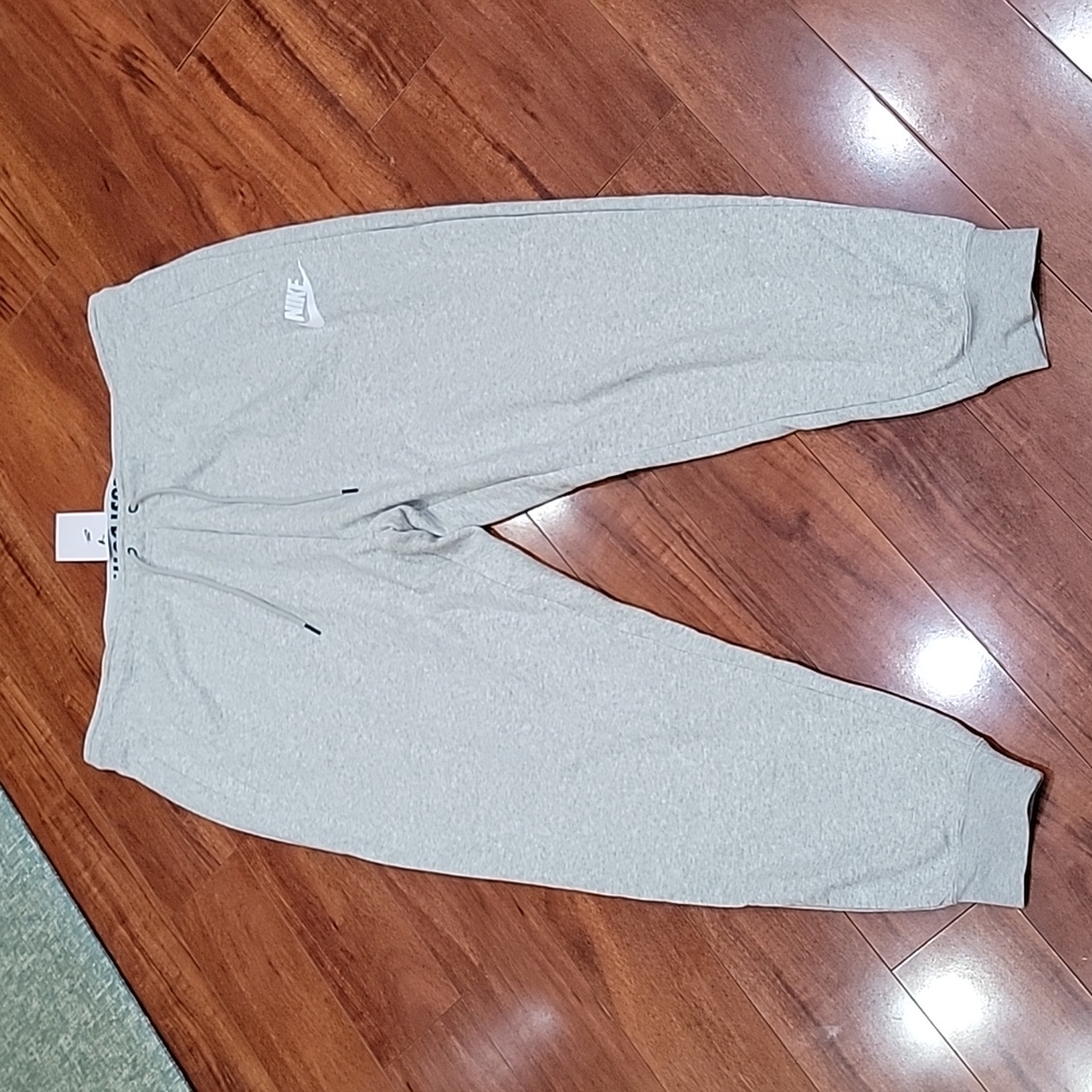 NWT plus size Nike sweatpants